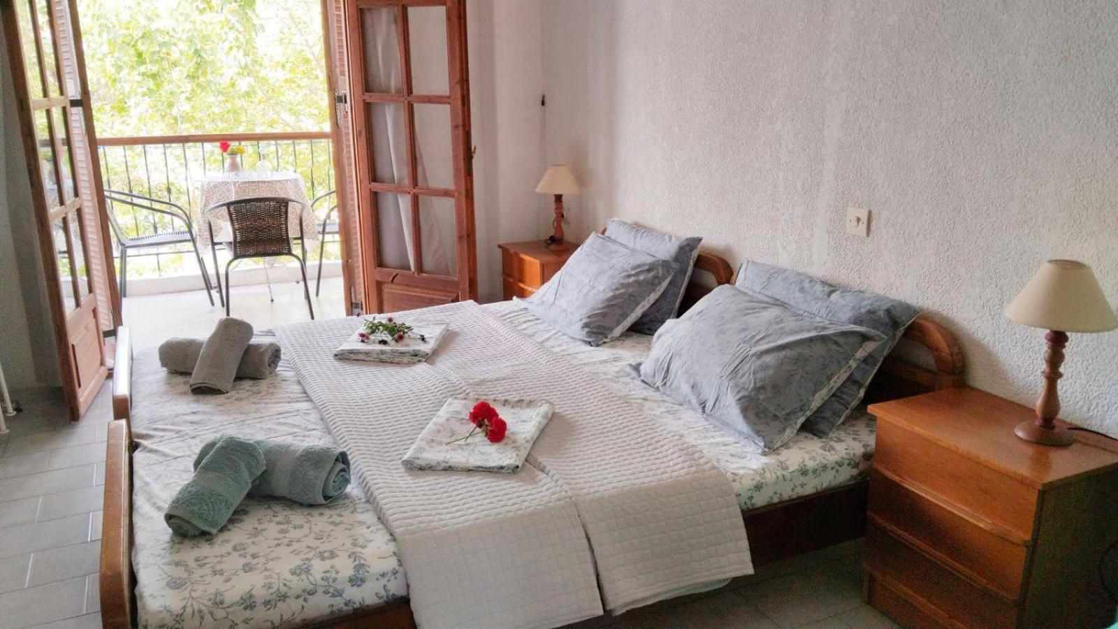 Hotel Agni -Enoikiazomena Diamerizmata Kallithea  Exteriér fotografie